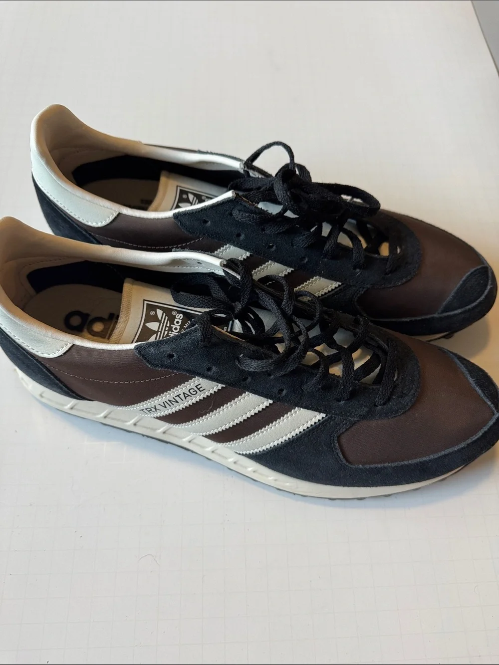 adidas Men’s Brown, Black & White Retro Runner Sneakers